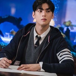 [sold] thom browne zip-up bar striped hoodie